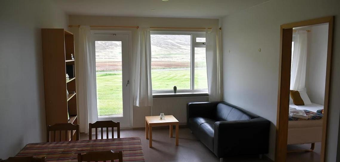 Kaffi Holar Cottages And Apartments Saudarkrokur Exterior photo